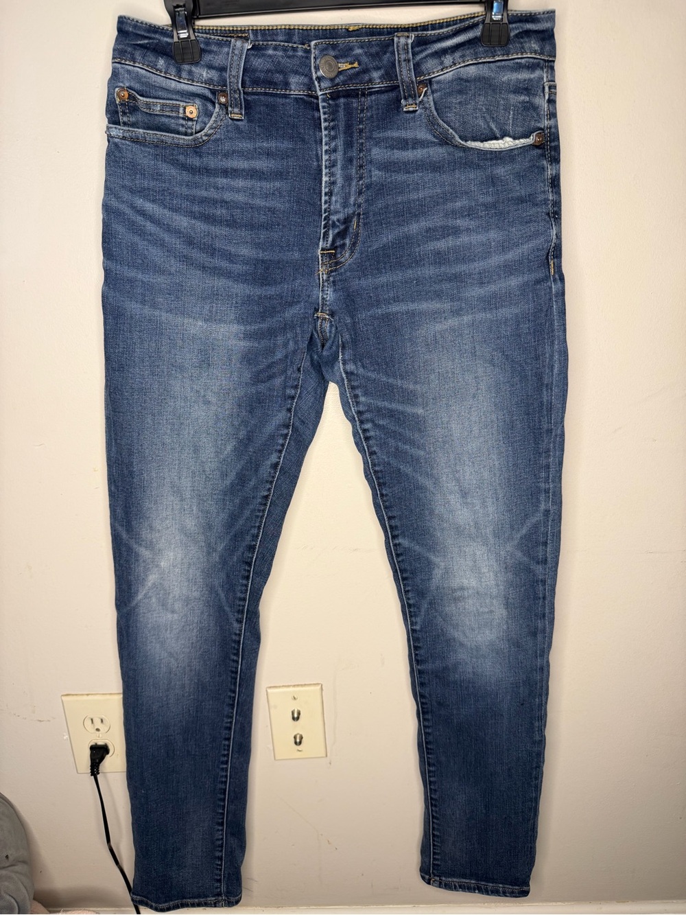 American Eagle Outfitters Dark Blue Skinny Jeans